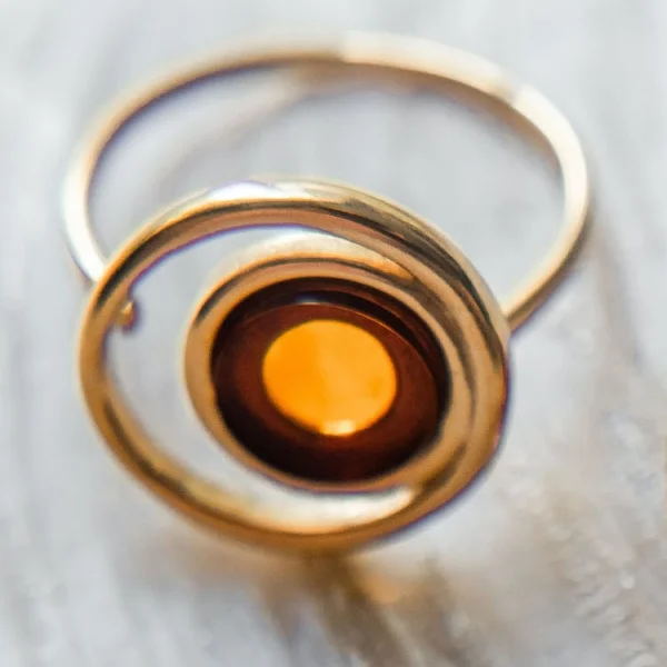 Кольцо серебряное с янтарём R9171ZK SunStone