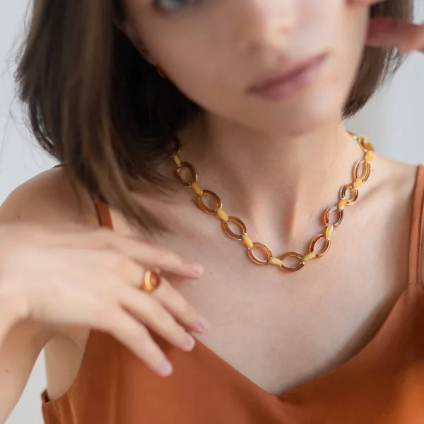 Колье серебряное с янтарём N9103ZO SunStone