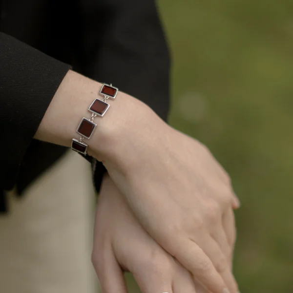 Браслет серебряный с янтарём W9200RV SunStone