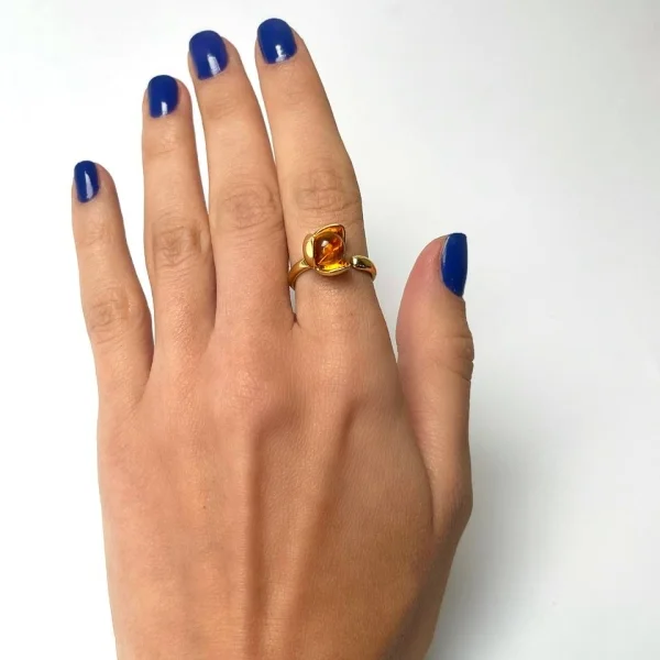 Кольцо серебряное с янтарём R10001ZK SunStone