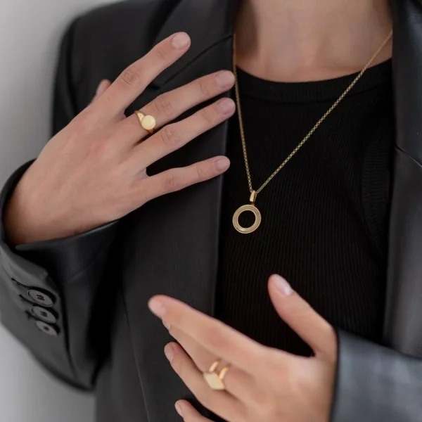 Кольцо серебряное с янтарём R000015ZM SunStone