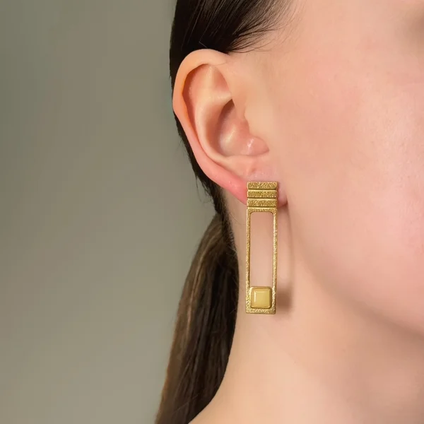 Серебряные серьги с янтарём E21049ZM SunStone
