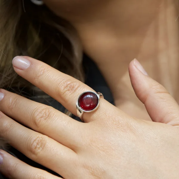 Кольцо серебряное с янтарём R9222SV SunStone