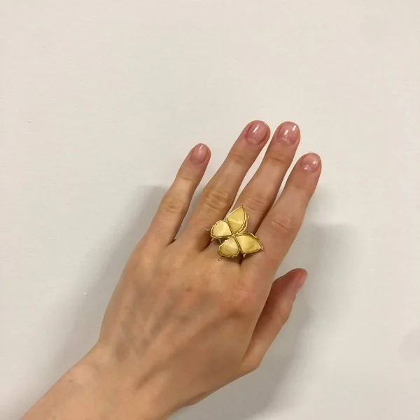 Кольцо серебряное с янтарём R9153ZM SunStone