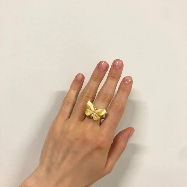 Кольцо серебряное с янтарём R9152ZM SunStone