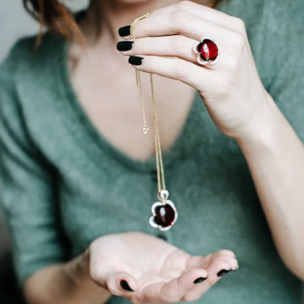 Кулон серебряный с янтарём P3287ZV SunStone