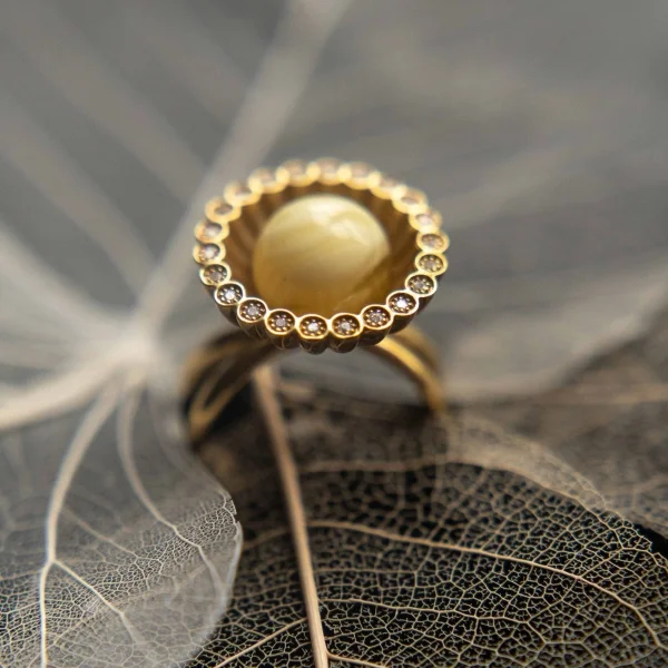 Кольцо серебряное с янтарём R000022ZM SunStone