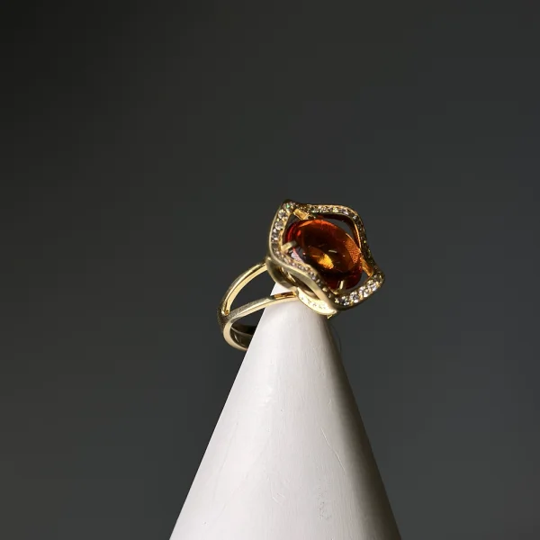Кольцо серебряное с янтарём R000023ZK SunStone
