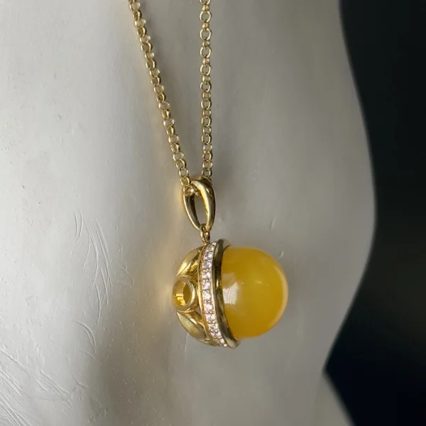 Кулон серебряный с янтарём P000024ZM SunStone