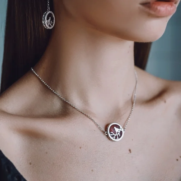 Колье серебряное с янтарём N10009-1RV SunStone