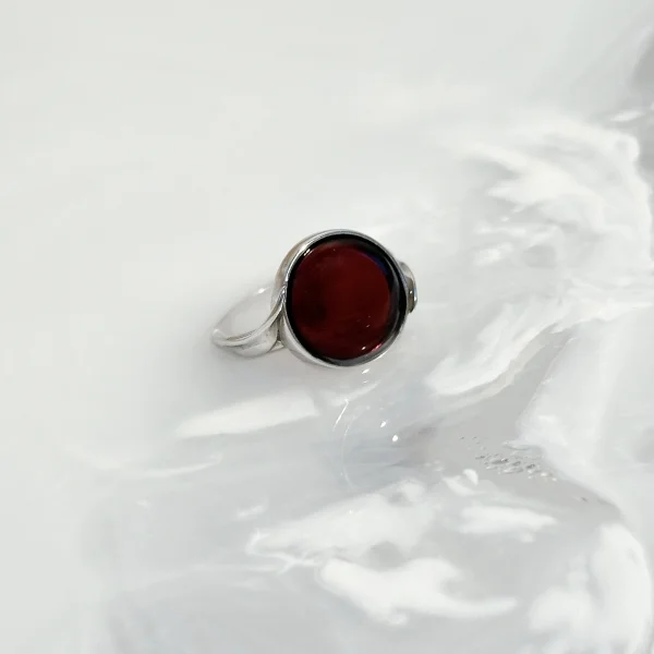 Кольцо серебряное с янтарём R9222RV SunStone