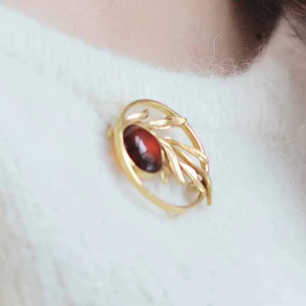 Брошь серебряная с янтарём BP9222ZK SunStone
